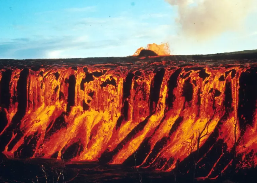 planning a trip to Hawaii Volcanoes National Park