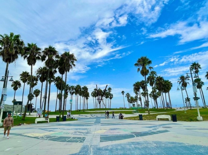 california adventure trips for young adults