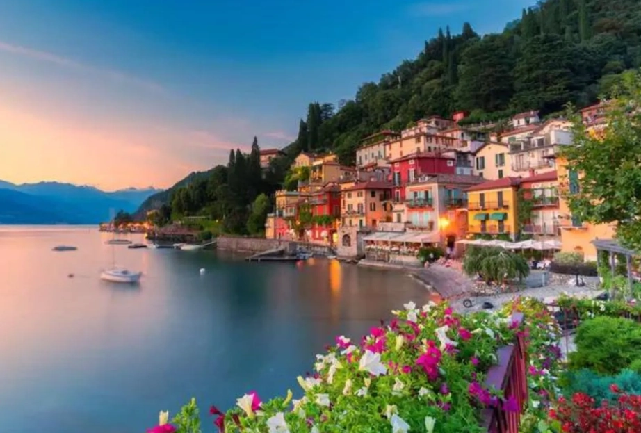 best time to travel internationally