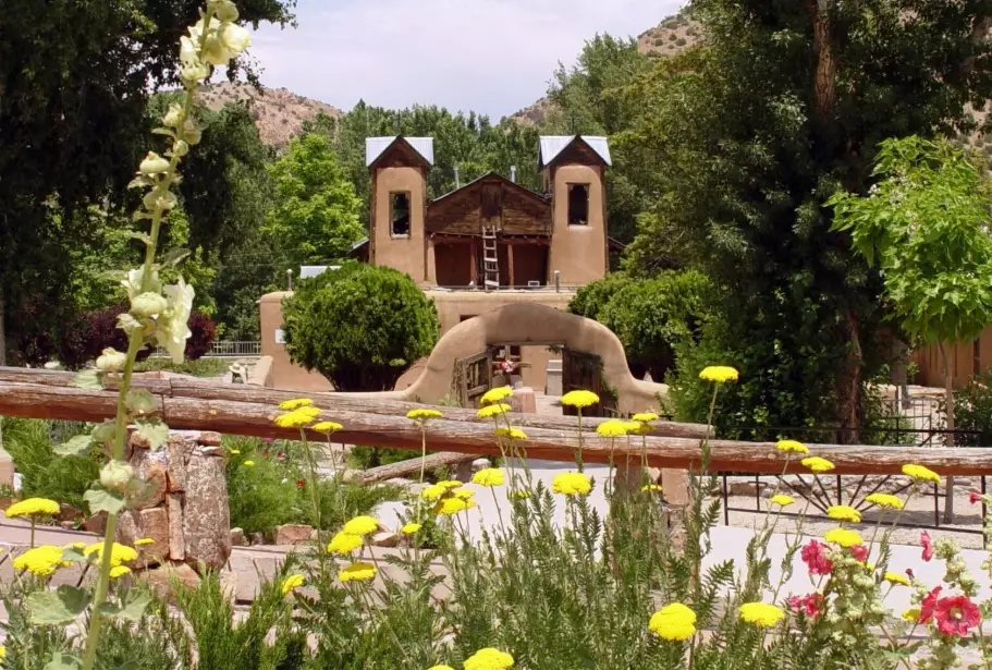 unusual family travel usa