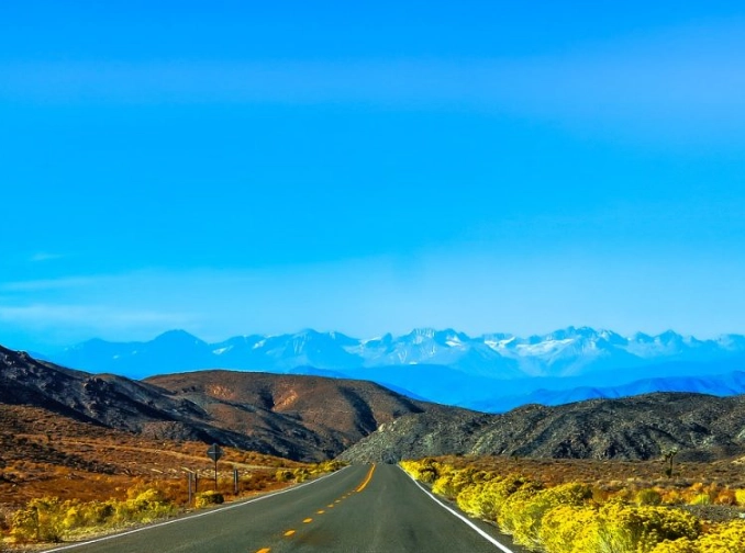 how much to travel usa for 1 month