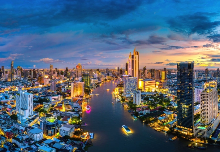 best time to visit USA on a budget