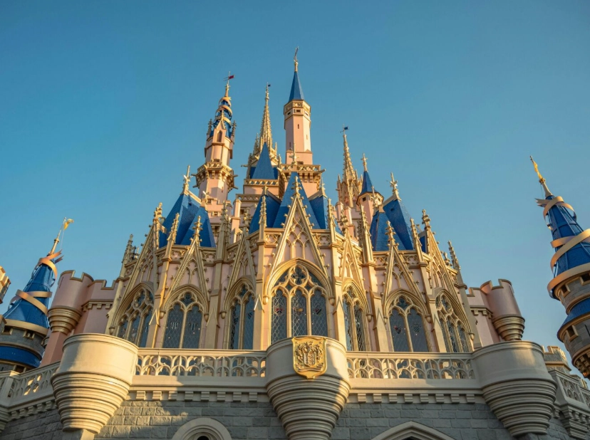 cheapest time to visit USA