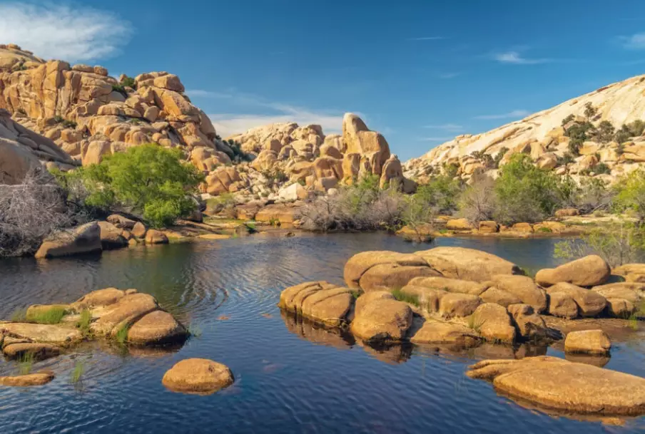 California travel seasons