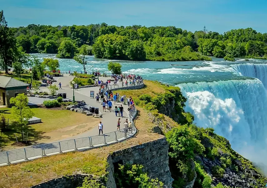 USA monthly weather guide