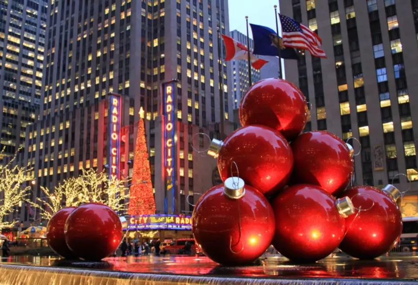 best time to visit NYC for Christmas