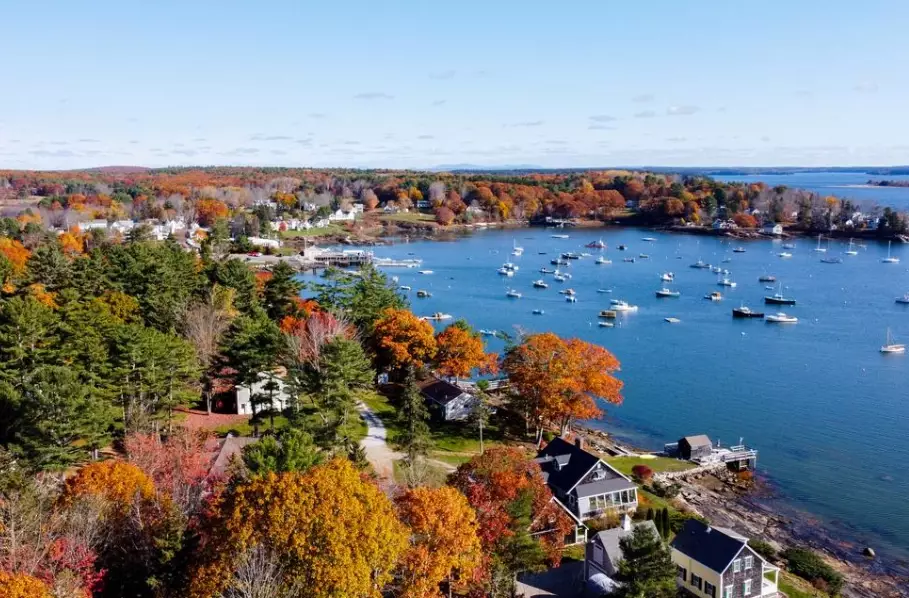 best months for Maine vacation