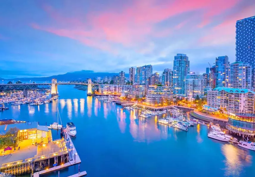 USA travel by season