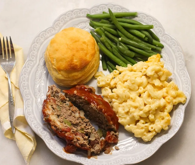 best places to try American food