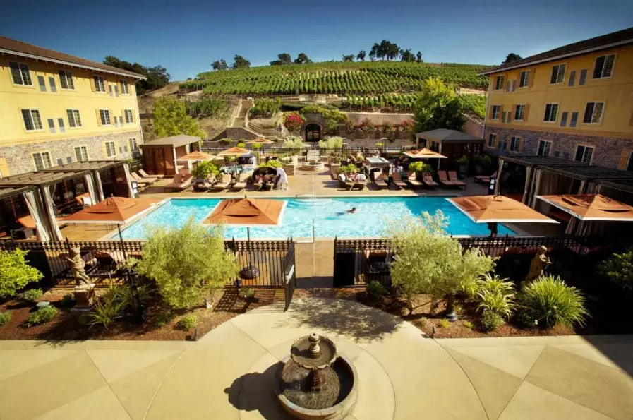 romantic getaways California