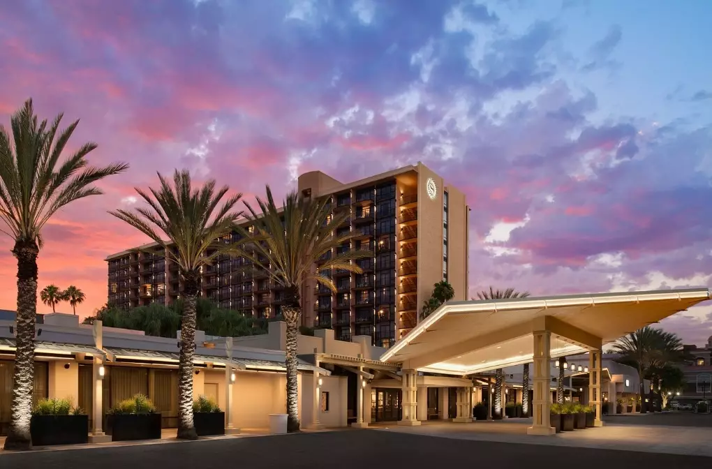 best hotels in Anaheim for families