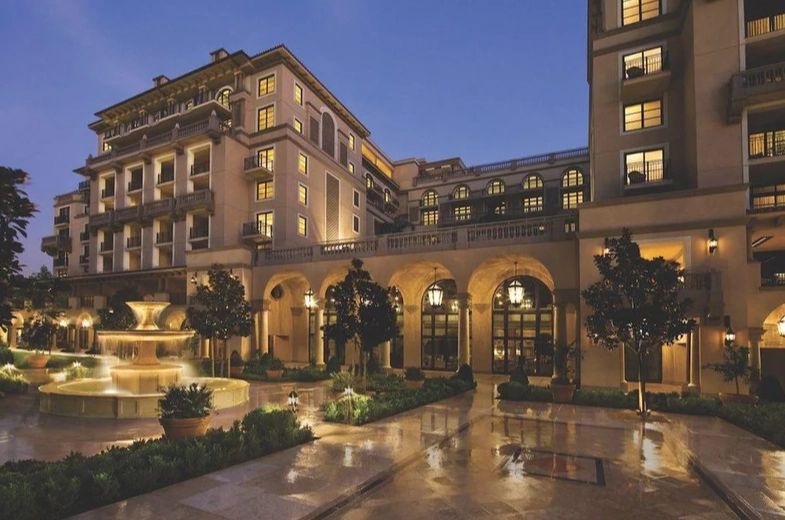 hotel cost California