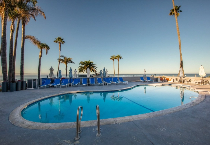affordable hotels on california coast