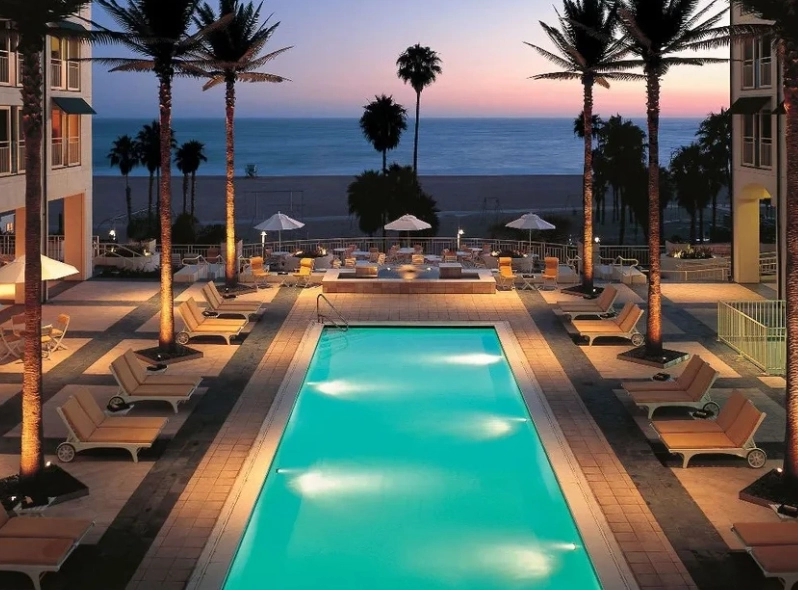 California hotels on the beach cheap