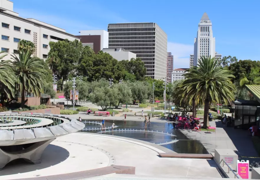fun things to do in Los Angeles for young adults