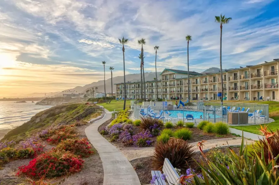 beach hotels California